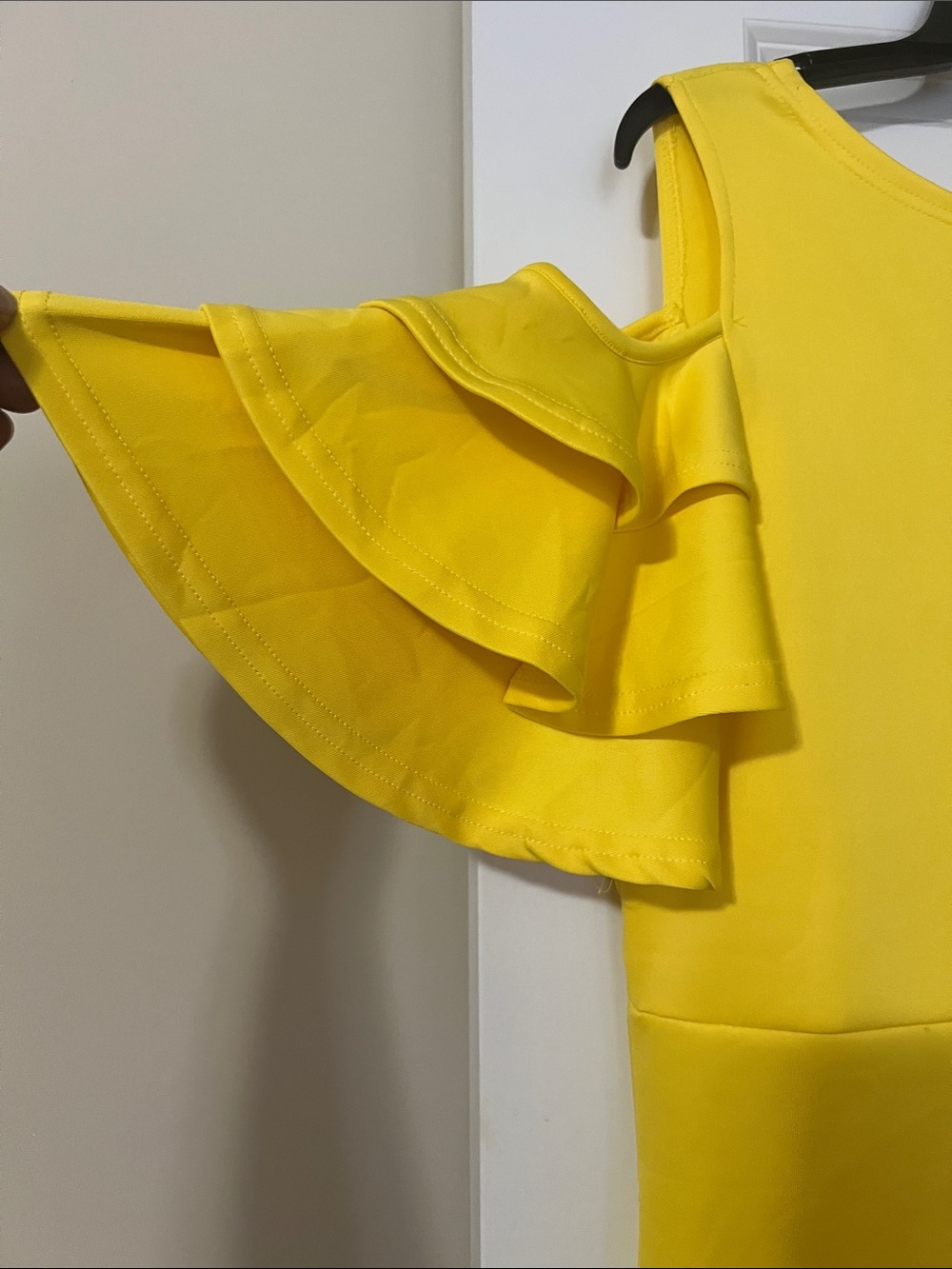 Yellow Cold-Shoulder Ruffle Midi Dress - Picture 5 of 5
